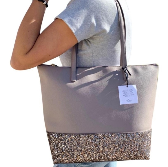 🍒NWT🍒 KATE SPADE GLITTER DIPPED ZIP TOP T - Picture 2 of 3